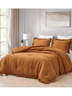 Solid Ruffle Edge Comforter Set in Rust Full size 3 piece